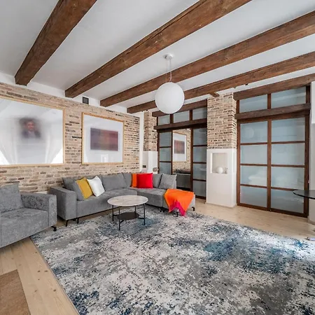 Cathedral Square 2 Bedroom By Reside Baltic * Вільнюс