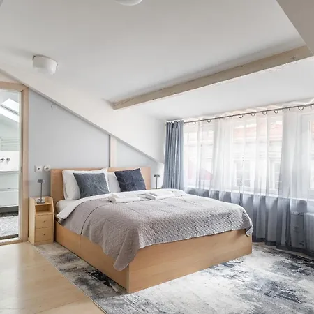 Cathedral Square 2 Bedroom By Reside Baltic